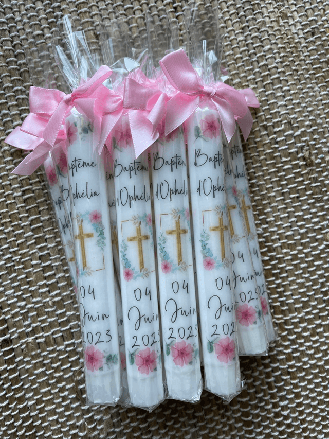Bougie de baptême personnalisée Croix dorée et fleurs