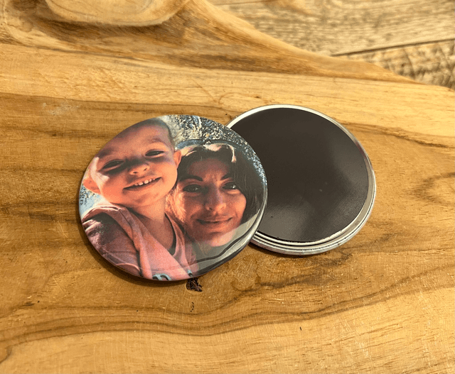 Magnet frigo 4.5cm / 7.5cm personnalisé avec votre photo ou texte
