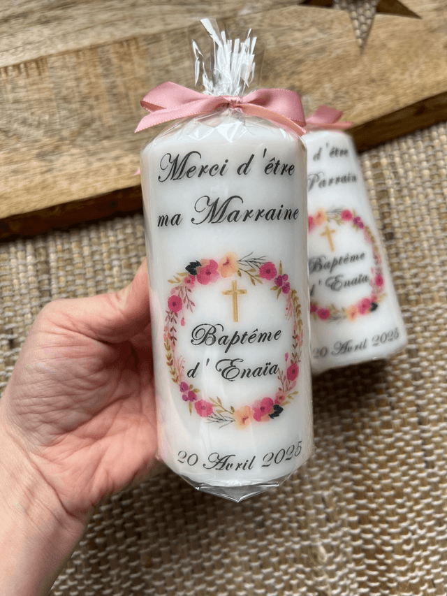 Bougie baptême, communion, naissance personnalisée couronne fleurs et croix dorée