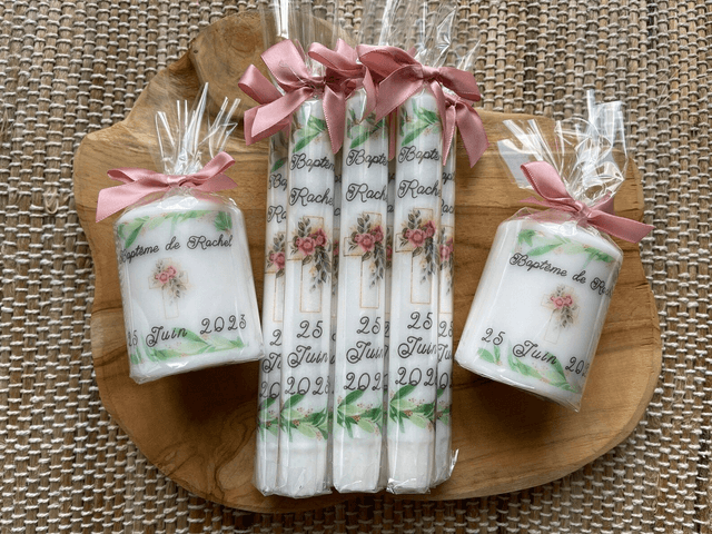 Bougie baptême personnalisée croix feuilles d'olivier 