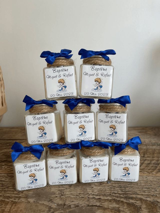 Pots en verre avec  bougie ou dragées  personnalisés avec petit ANGE pour baptême