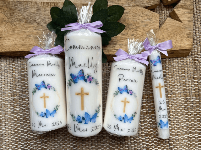 Bougie baptême, communion, couronne papillons, fleurs, croix dorée