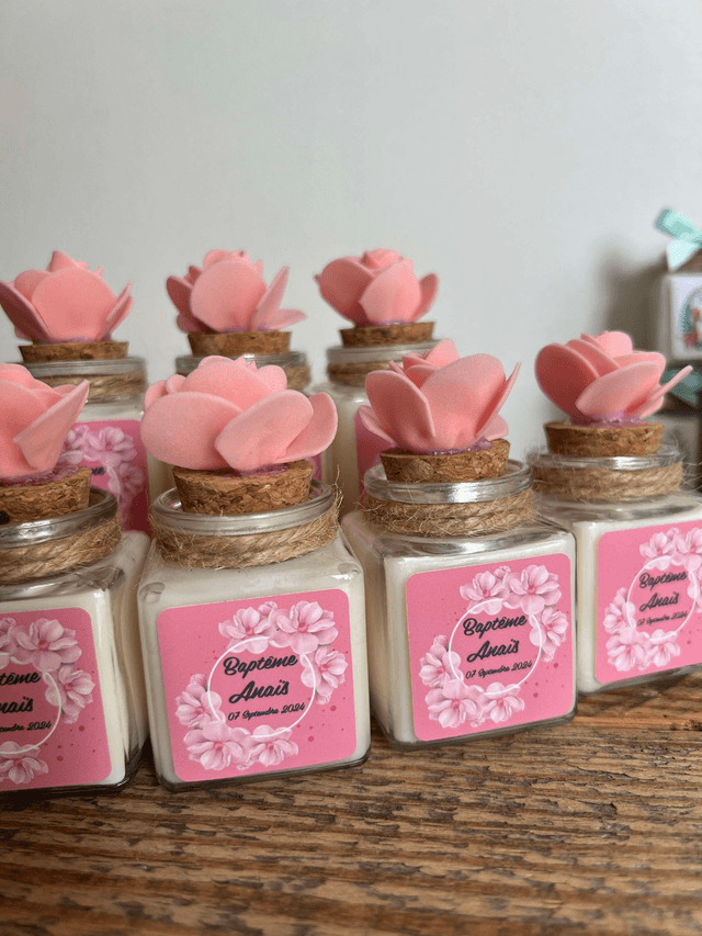 Pots en verre avec bougie ou dragées ou vide personnalisés couronne de fleurs