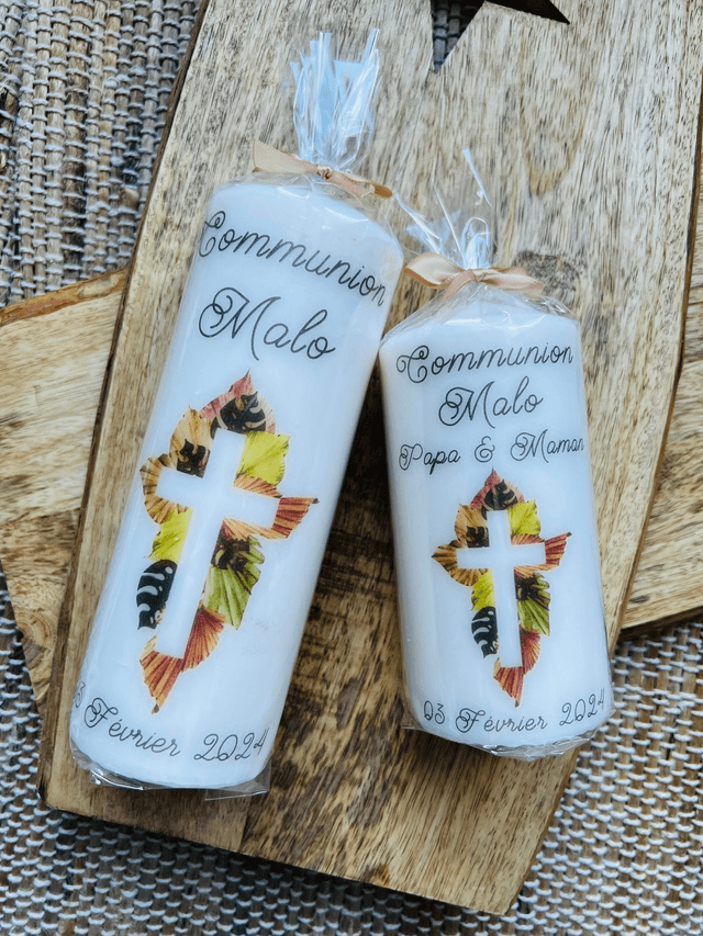 Bougie baptême personnalisée croix feuilles