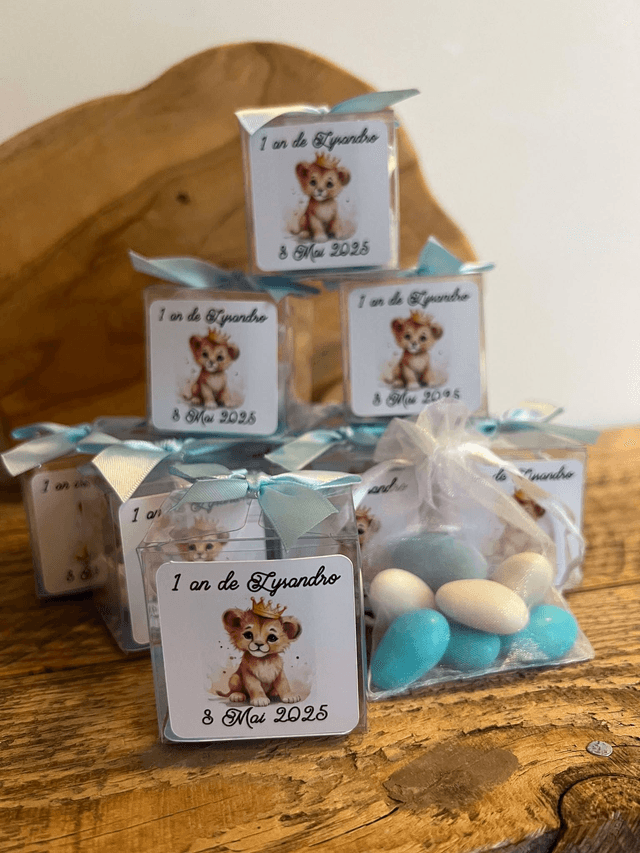 Boîte transparent bougie ou dragées pour baptême, naissance, communion, mariage