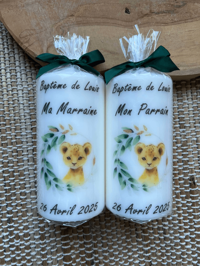 Bougie baptême thème couronne feuilles et lionceau 
