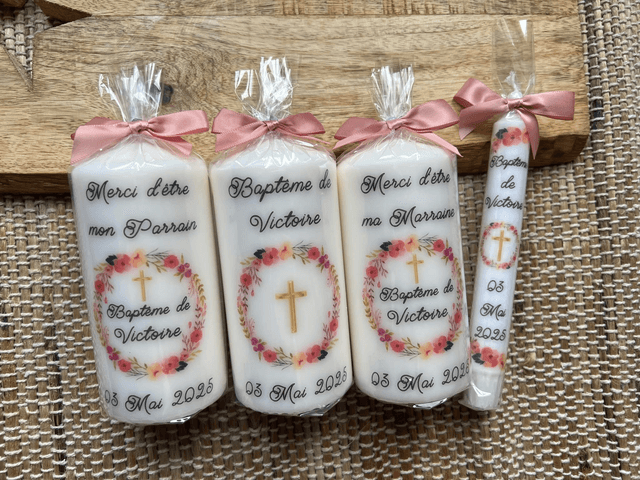 Bougie baptême, communion, naissance personnalisée couronne fleurs et croix dorée