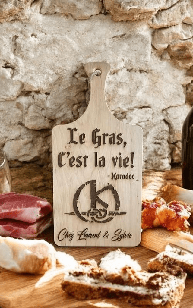 Planche apéro gravé "Apéro chez..."