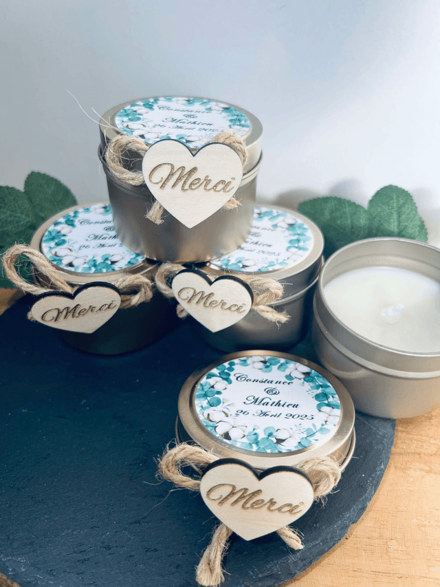 Pot métallique doré avec bougié parfumé fleur de coton  