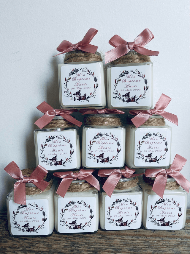 Pots en verre avec bougie ou dragées personnalisés thème biche et couronne fleurs pour Baptême